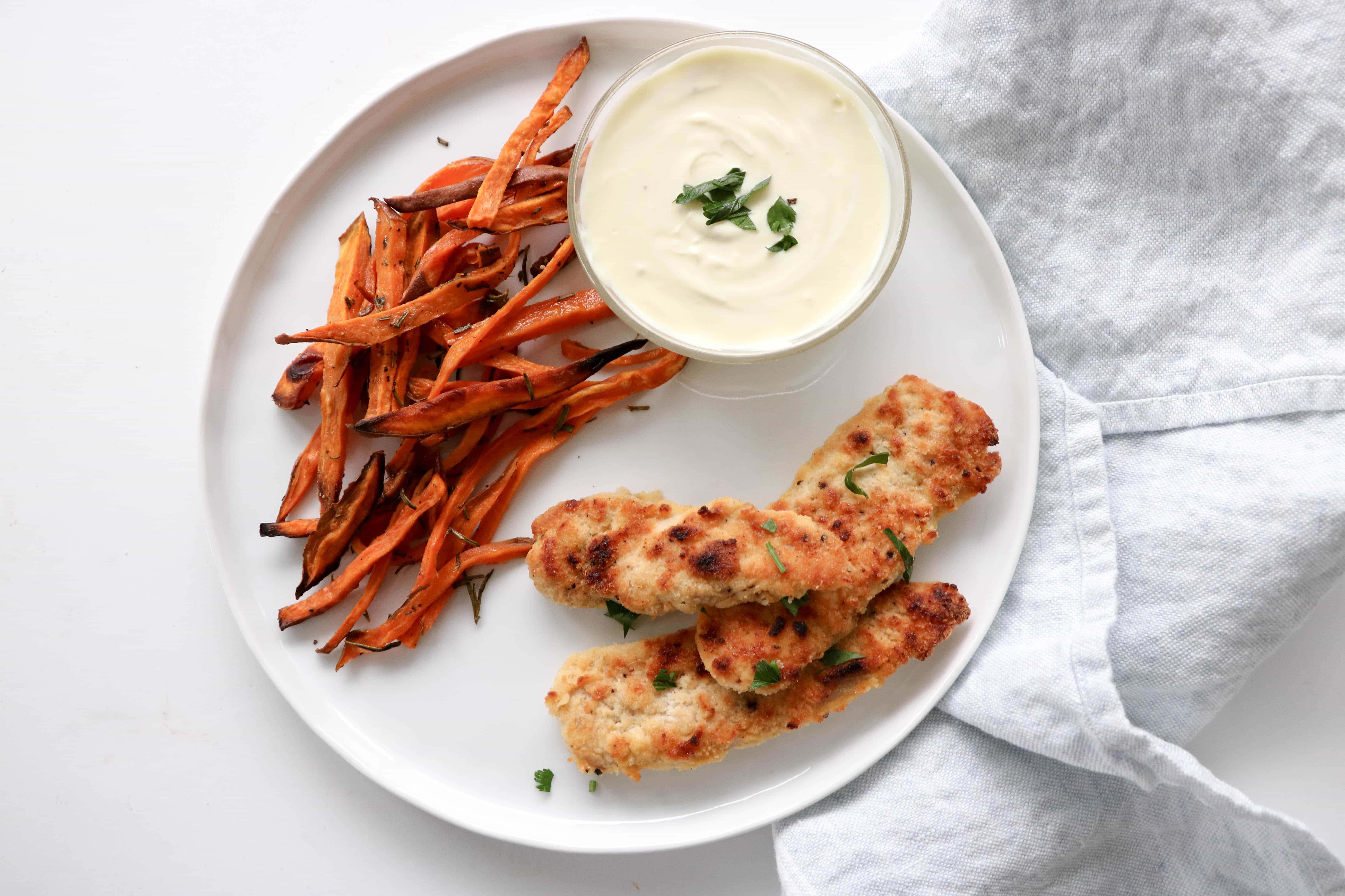 BakedChicken Fingers with Greek Yogurt Dipping Sauce