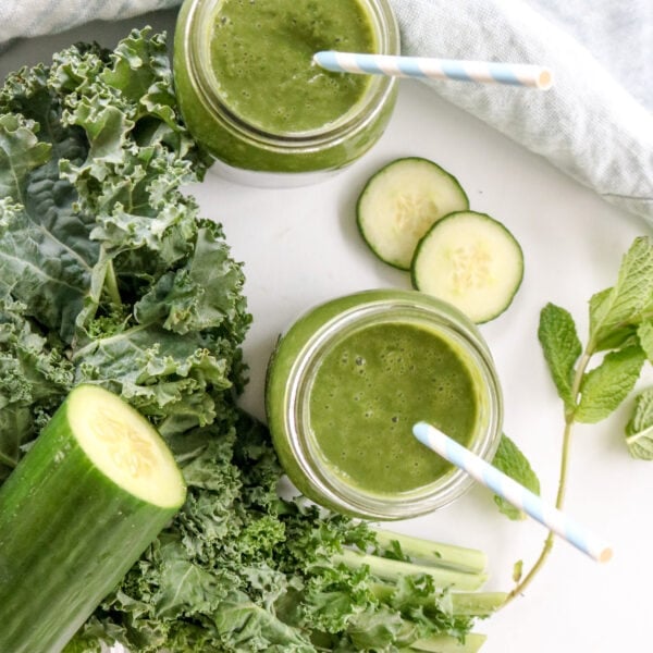 Easy Blender Green Juice with 3 Greens