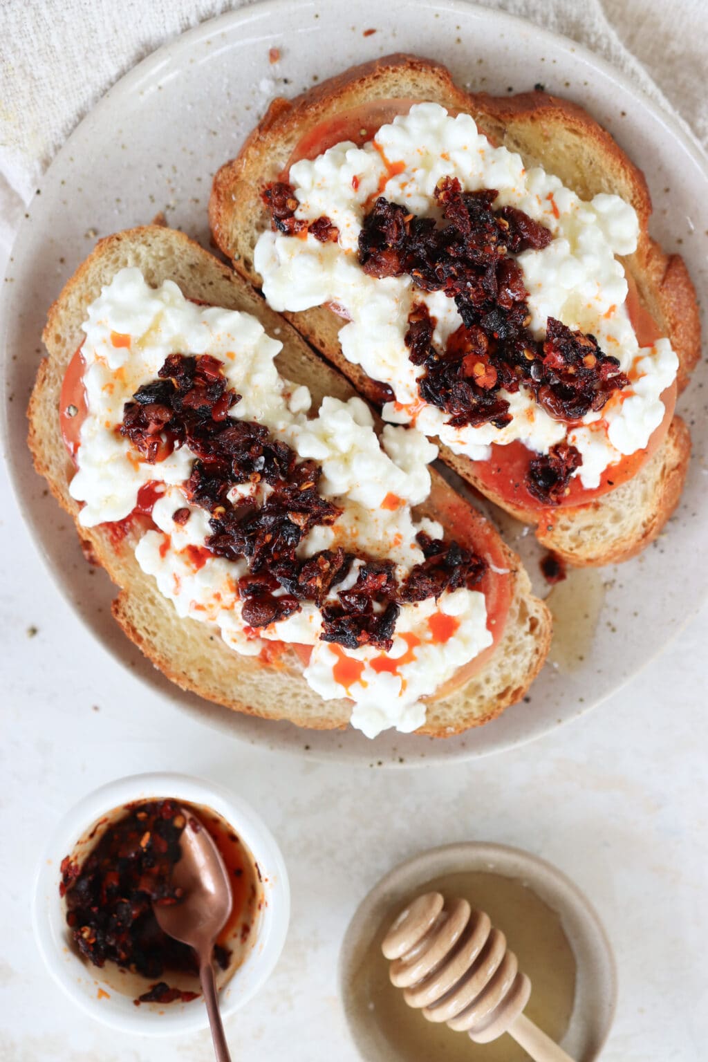 5 Minute Cottage Cheese Toast with Tomato and Chili Crisp Oil Lindsay