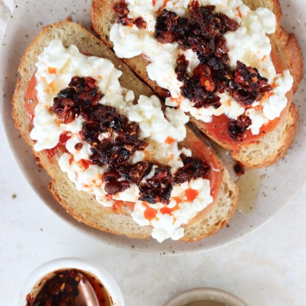 5 Minute Cottage Cheese Toast with Tomato and Chili Crisp Oil