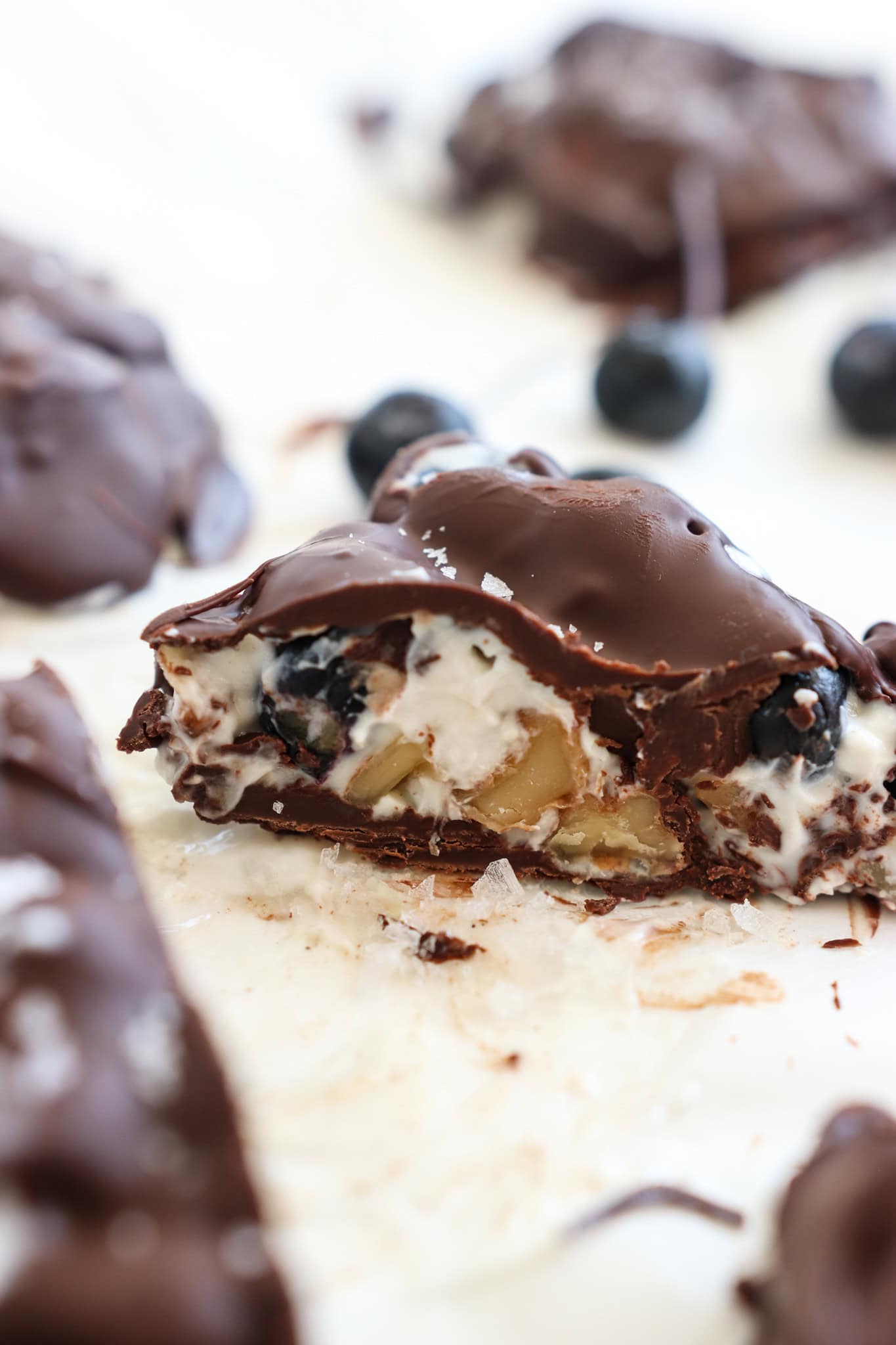 Frozen Blueberry Greek Yogurt Clusters (Easy & High Protein!) Lindsay