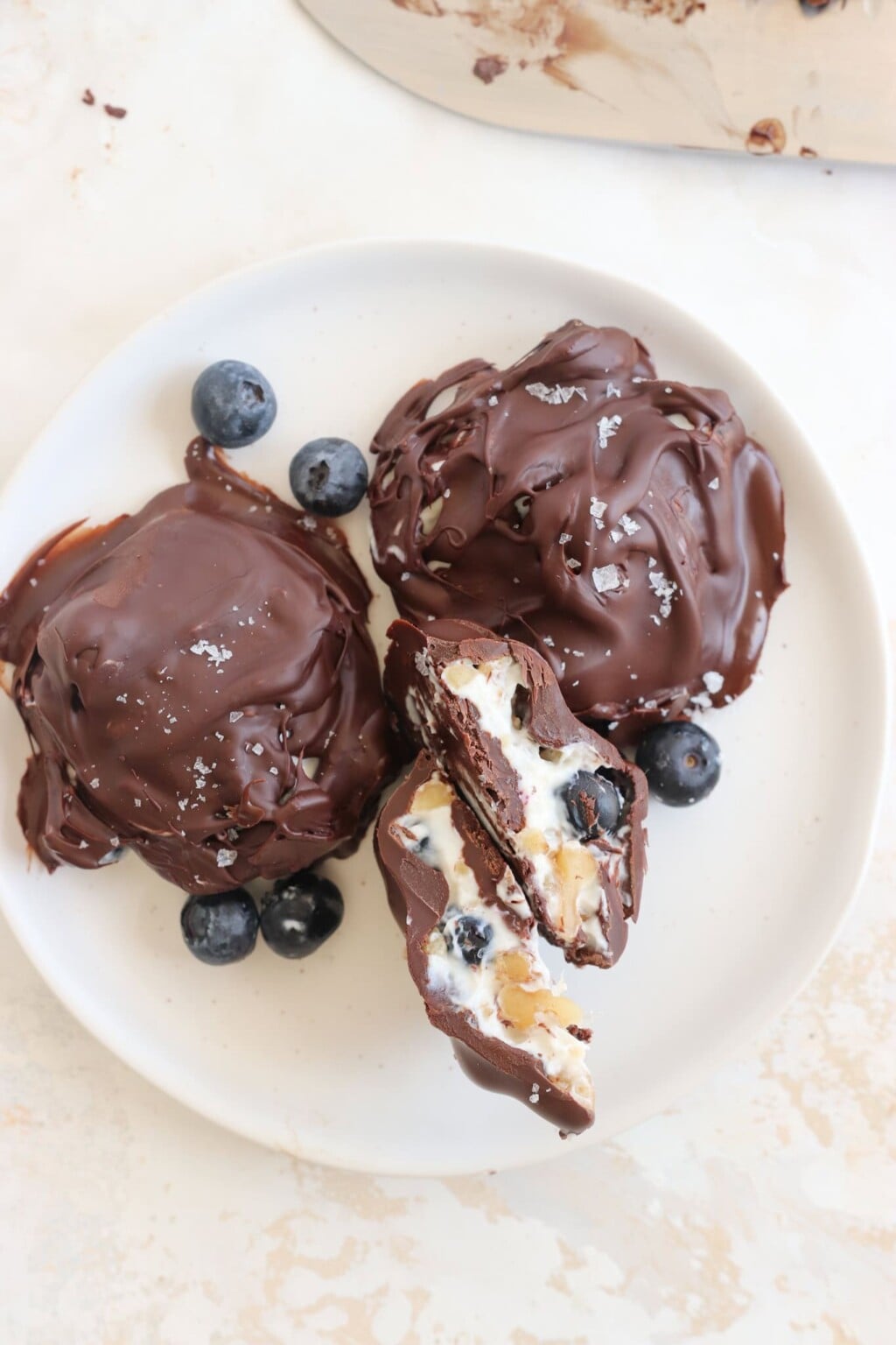 Frozen Blueberry Greek Yogurt Clusters (Easy & High Protein!) Lindsay